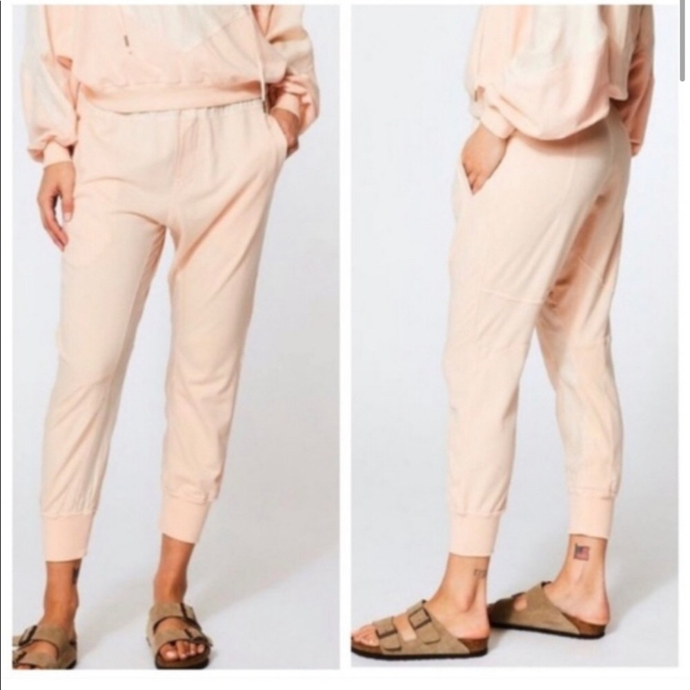 Young Fabulous and Broke YFB Odin Peach Jogger Sweatpants Cozy Slouchy Small